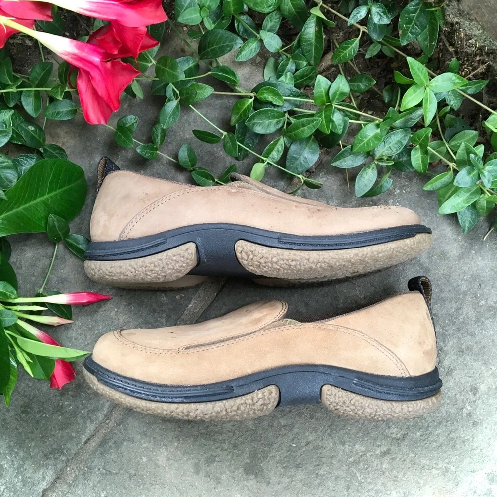 Merrill Treviso Moc Kids Tan Stone Black Walking Hiking Shoes Slip On NEW Size 1